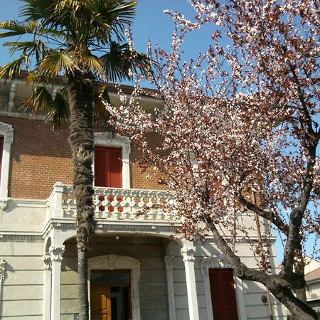Villa Marietta 시비타노바 마르셰 외부 사진